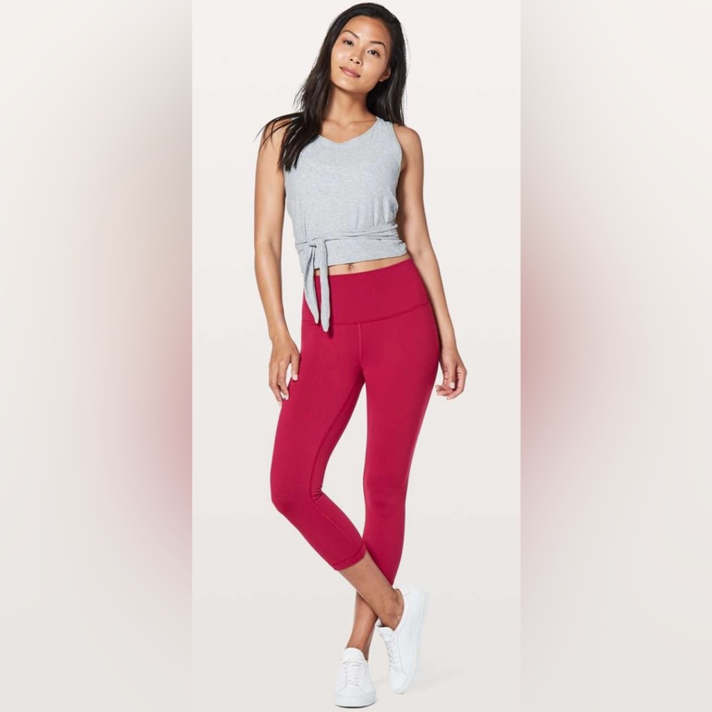 Lululemon High Rise Wunder Under Cropped Leggings - Size 8 (Red)